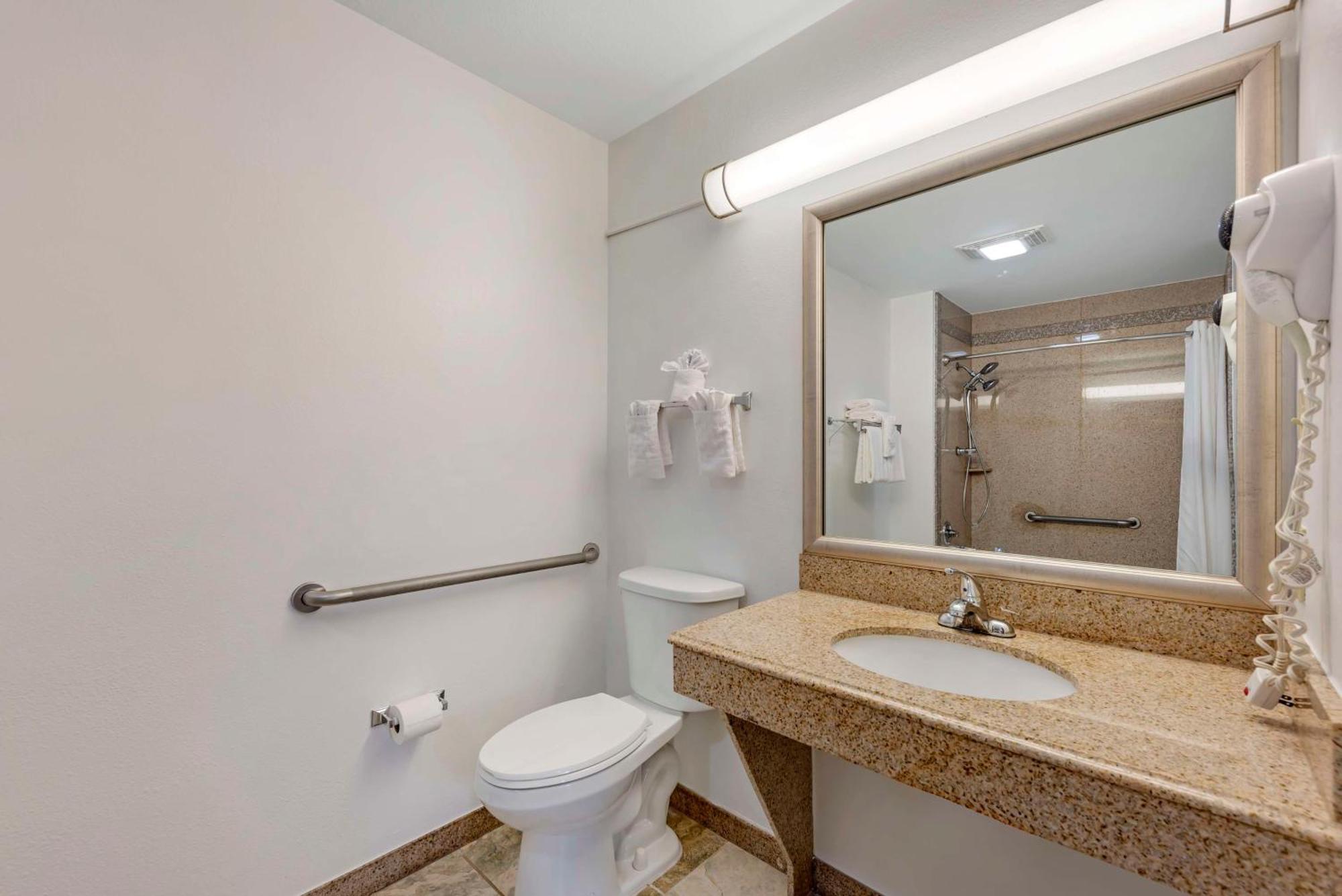 Best Western Inn Of Brenham Buitenkant foto