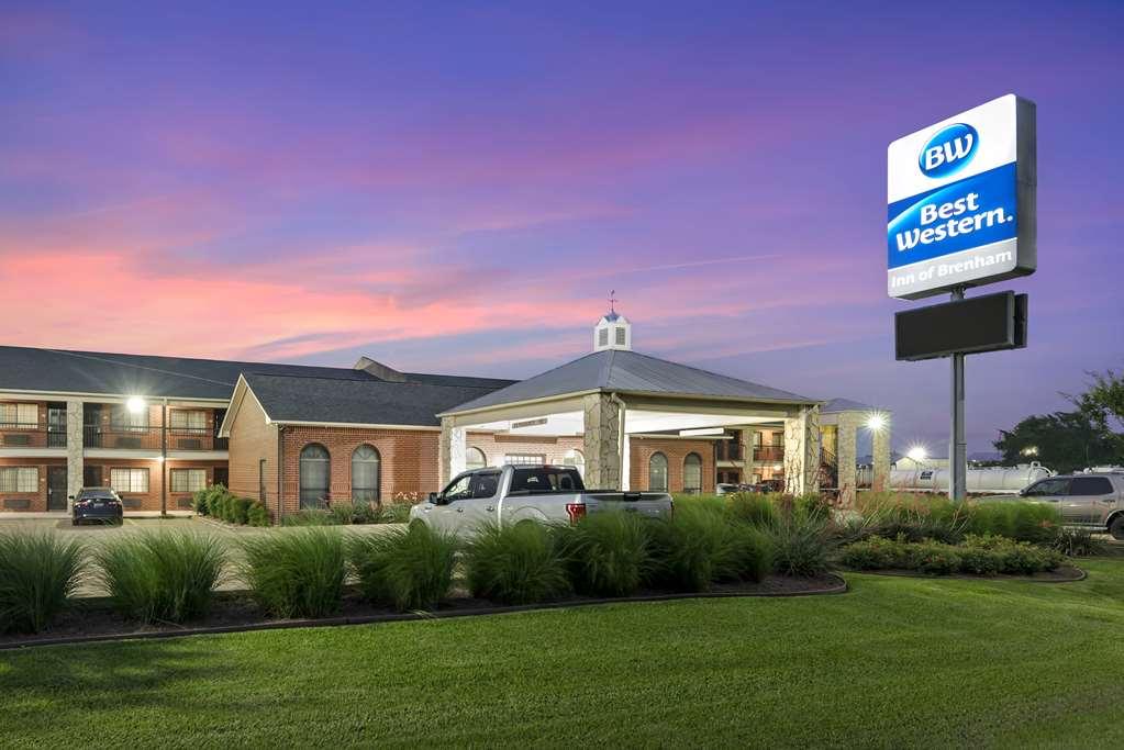 Best Western Inn Of Brenham Buitenkant foto
